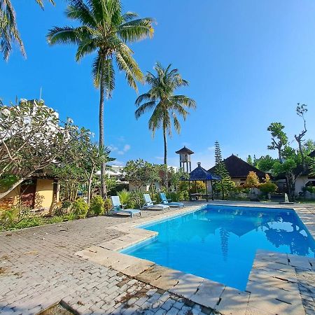 Hotel Surfers Beachfront Lombok Kuta  Esterno foto